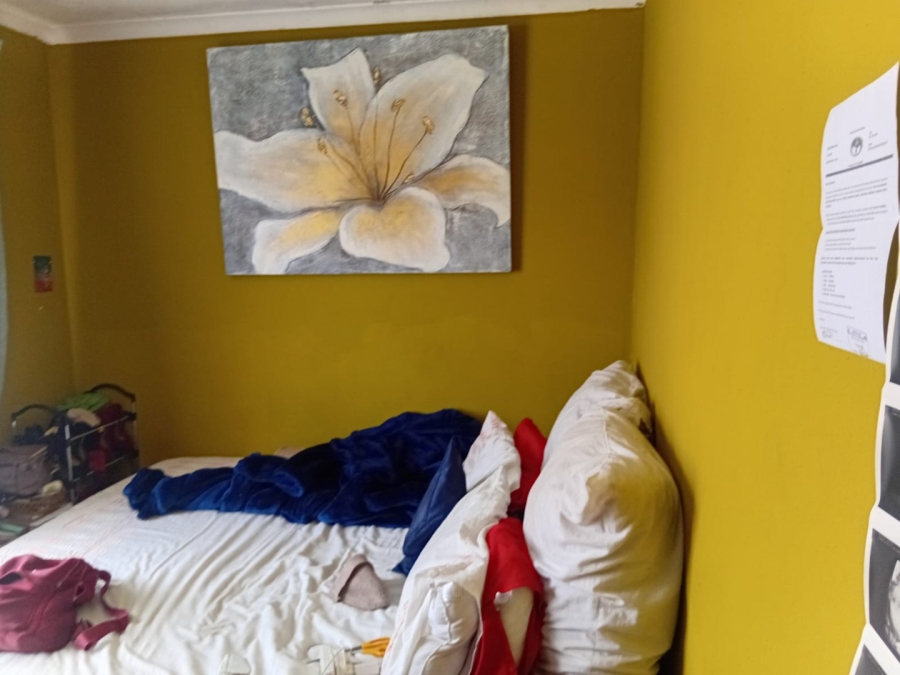 3 Bedroom Property for Sale in Ikwezi Park Western Cape